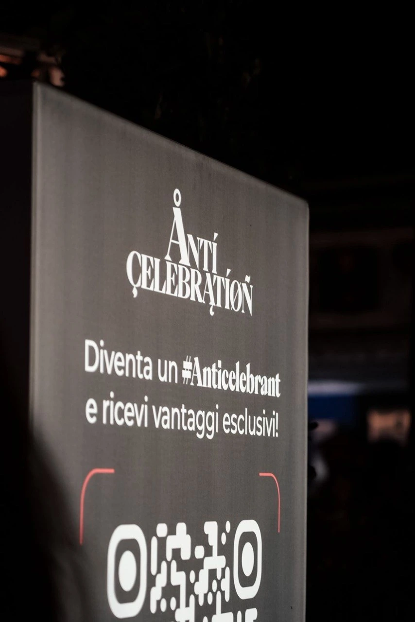 The digital totem: become an Anticelebrant